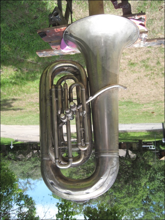 tuba-small-1.jpg