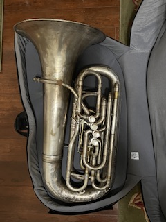 With Martin Medium Eb, now 4+1